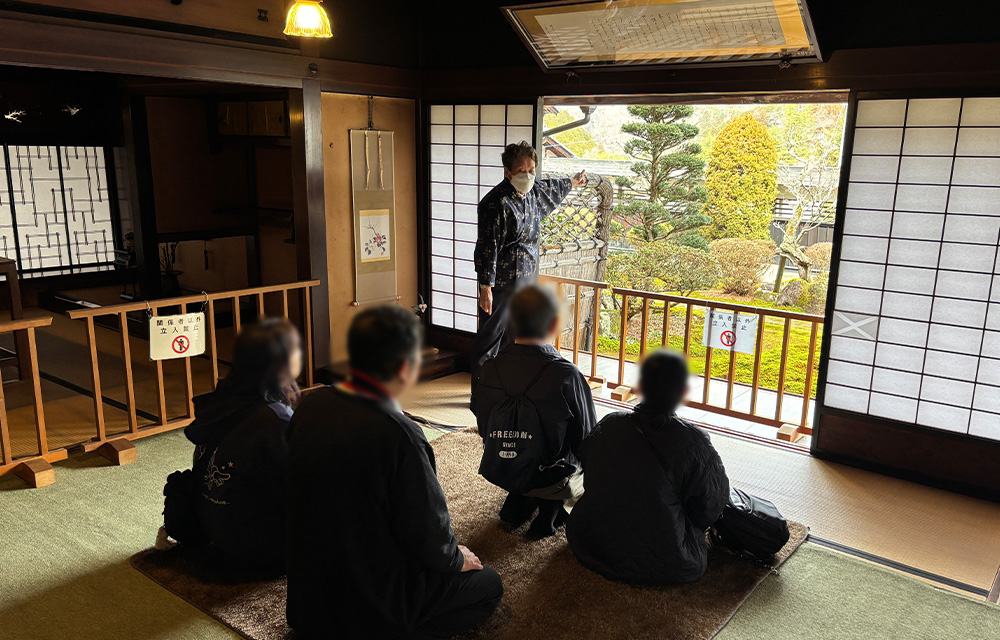 脇本陣奥谷の室内