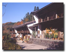 O-tsumago post town houses